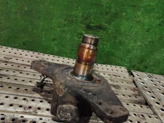 кулак поворотный правый DAF XF 105 1 поколение 2011, 12.9 л., MX 340, дизель, МКПП, 1691354