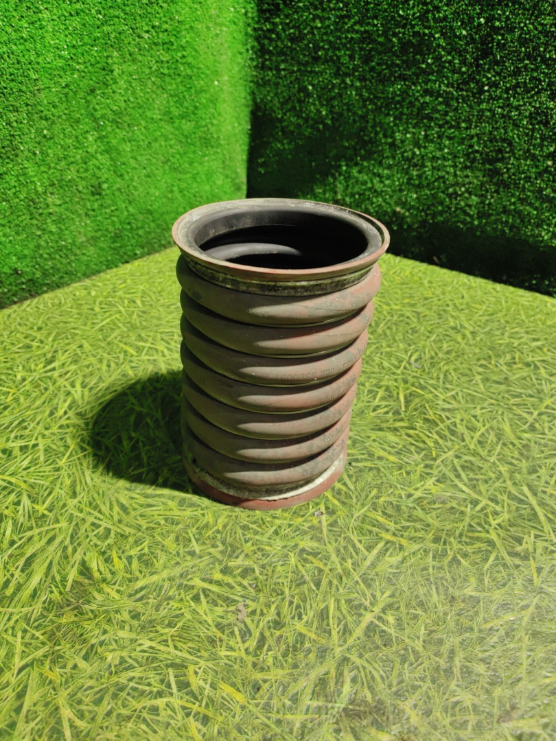 патрубок интеркулера DAF XF 105 1 поколение 2012, 12.9 л., MX 340, дизель, МКПП, 1600366 - фото №1