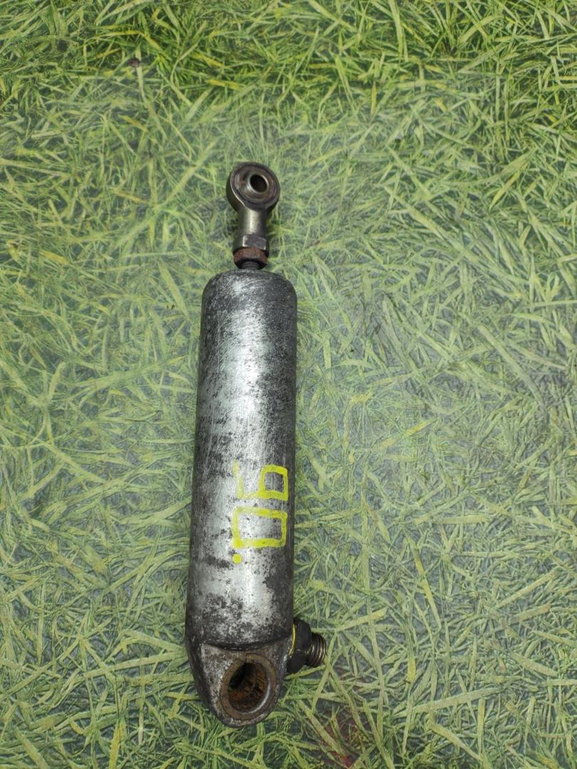 цилиндр горного тормоза Renault T-Series 1 поколение 2014, дизель, АКПП, 7422104783 - фото №1