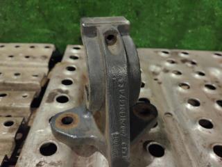 кронштейн (крепление) Mercedes-Benz Actros 3 поколение (MP3) 2010, 11.9 л., OM 541.976, дизель, АКПП, 9304910615