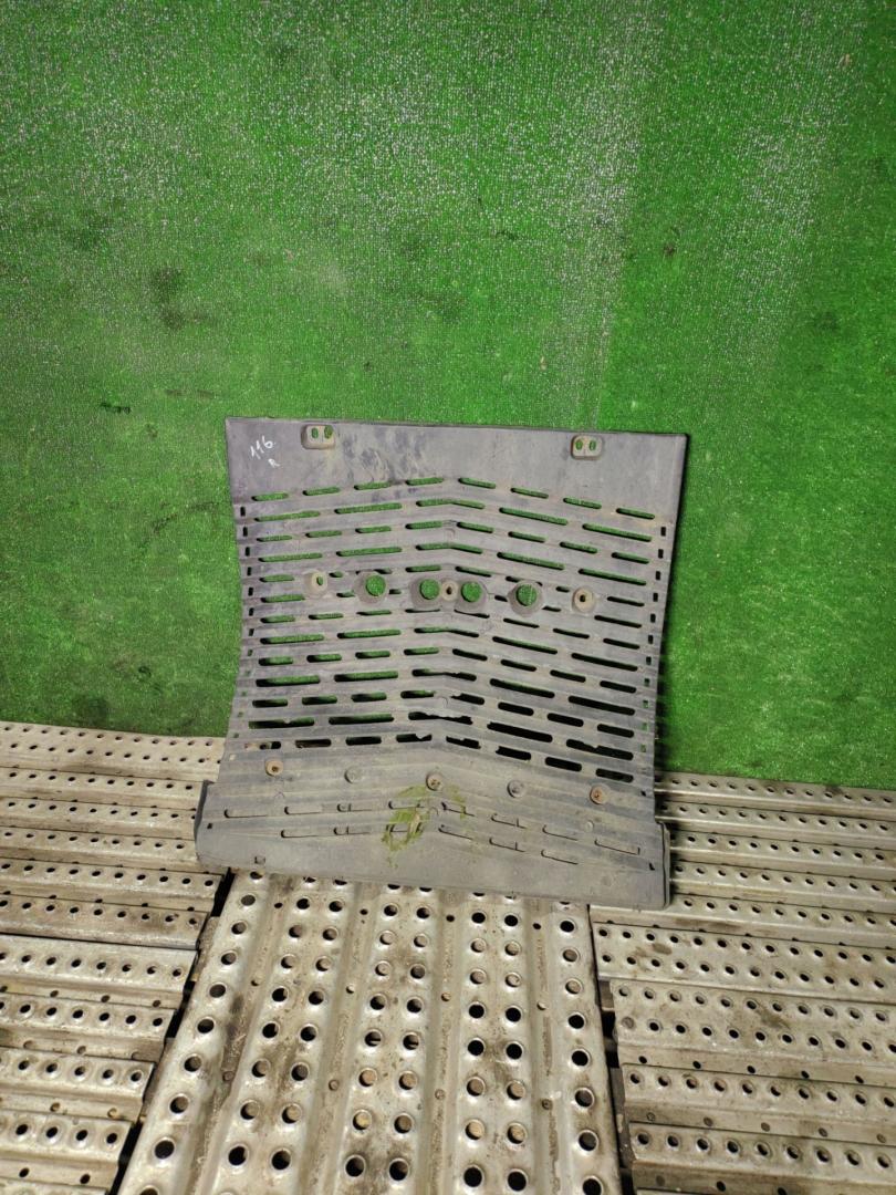 защита подкрылка(шуба) MAN TGX 1 поколение 2015, 12.4 л., D 2676 LF 26, дизель, МКПП, 81664106637 - фото №1