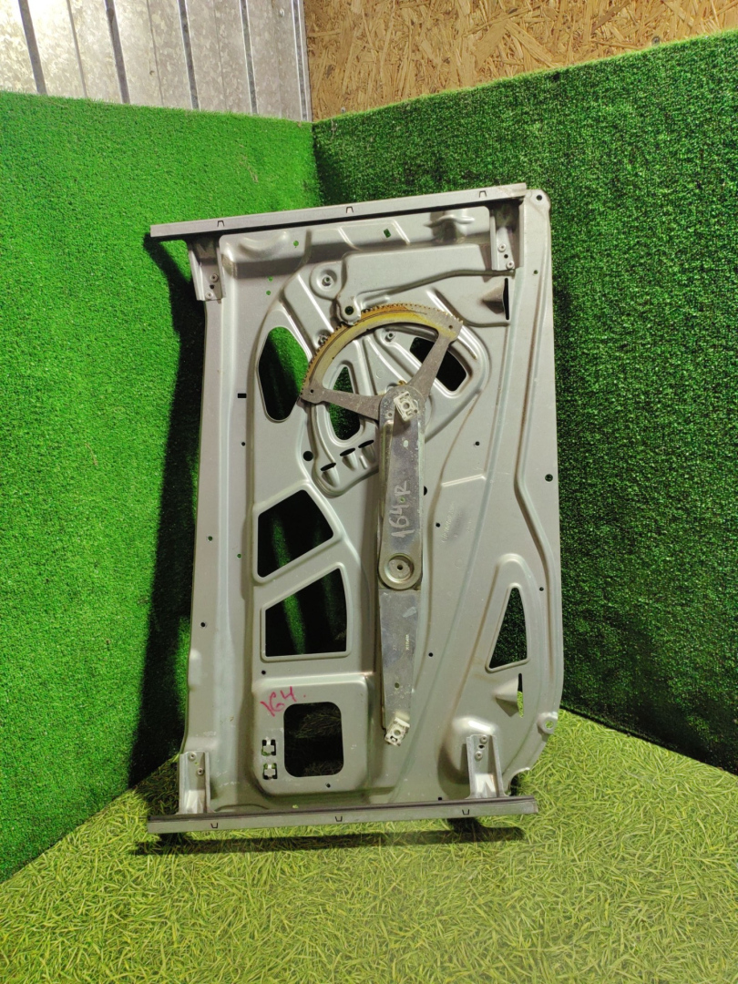 стеклоподъемник передний правый Mercedes-Benz Actros 3 поколение (MP3) 2010, 11.9 л., OM 541.976, дизель, АКПП, 0007200179 - фото №1