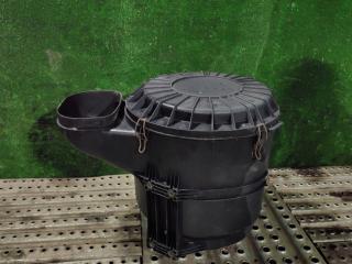 корпус воздушного фильтра Volvo FH 2 поколение 2010, 12.8 л., D13C420, дизель, АКПП, 21115476