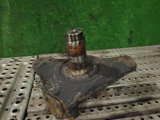 кулак поворотный левый DAF XF 105 1 поколение 2011, 12.9 л., MX 340, дизель, МКПП, 1691353