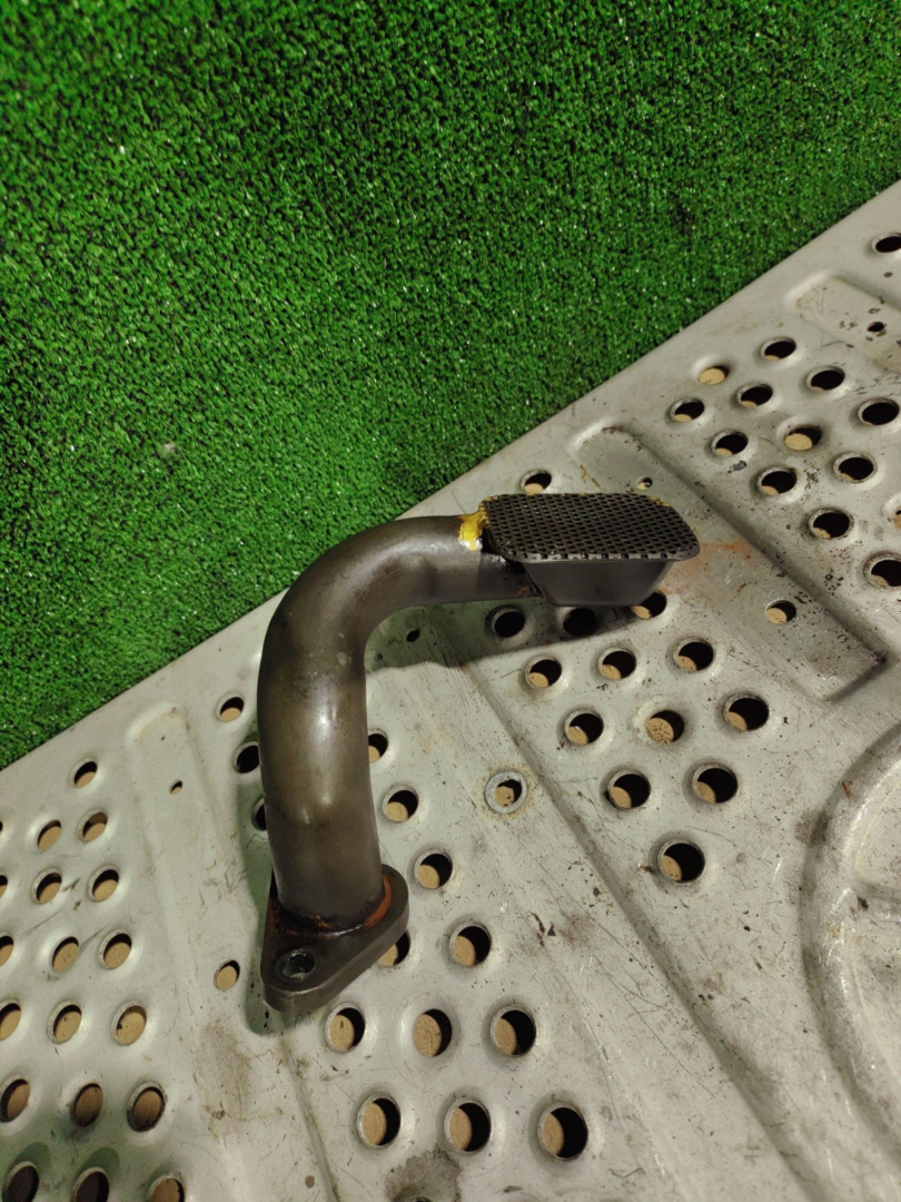 маслозаборник Volkswagen L80 1995, 2RD115253A - фото №1