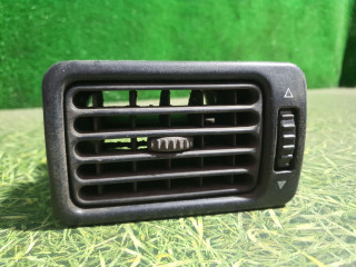 дефлектор обдува салона DAF 45 2000, дизель, МКПП, 5010226048, 5010226412