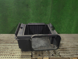 бардачок DAF XF 106 1 поколение 2018, дизель, АКПП, правый руль, 1368673