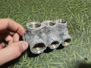 распределитель тормозных усилий DAF XF 105 1 поколение 2007, 12.9 л., MX 300, дизель, МКПП, синий, 1735359