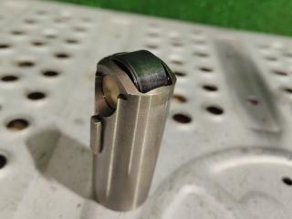 Толкатель клапана Mercedes-Benz Actros 3 поколение (MP3) 2010, 11.9 л., OM 541.976, дизель, АКПП, 5410500722