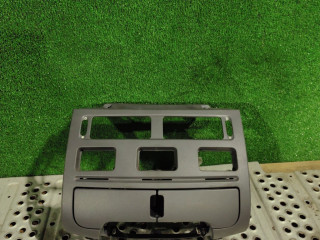 подстаканник DAF XF 106 1 поколение 2018, дизель, АКПП, правый руль, 1951827, 1868995