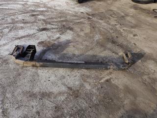 усилитель бампера переднего MAN TGX 1 поколение 2008, 10.5 л., D 2066 LF 25, дизель, МКПП, 81416505024