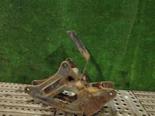 кронштейн торсиона кабины Renault Magnum 3 поколение 2004, дизель, МКПП, 5600201306, 5010211912, 5010211888