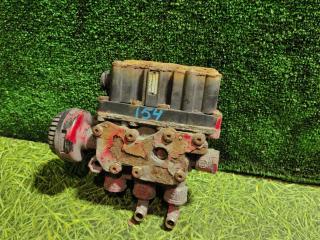 кран управления пневмоподвеской Scania 5-Series 2006, 11.7 л., DT 12.12, дизель, АКПП, 1448078