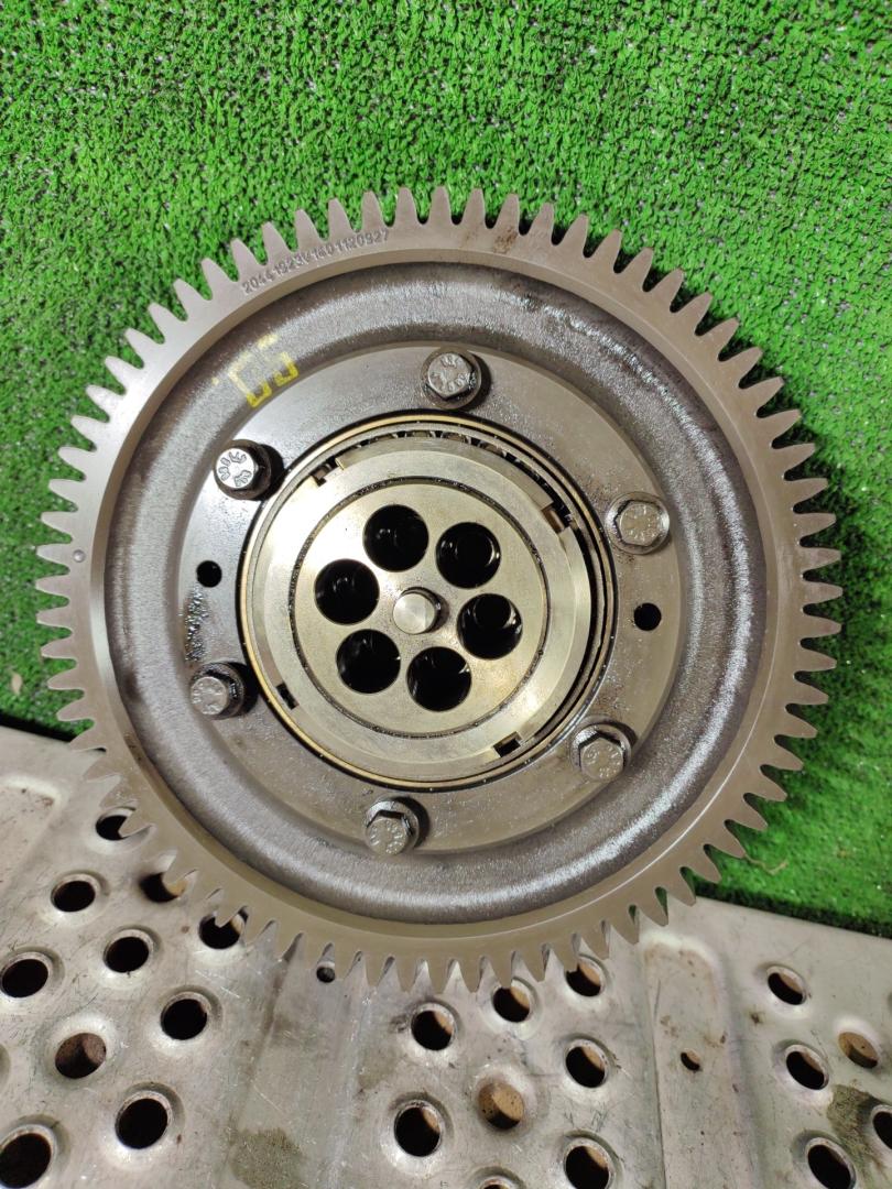 промежуточная шестерня Renault T-Series 1 поколение 2014, дизель, АКПП, 20441923 - фото №1