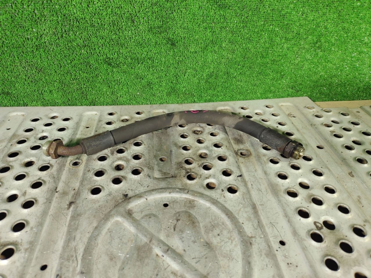 трубка гидроусилителя Volvo FH 3 поколение 2012, 12.8 л., D13C500, дизель, АКПП, 21258149 - фото №1