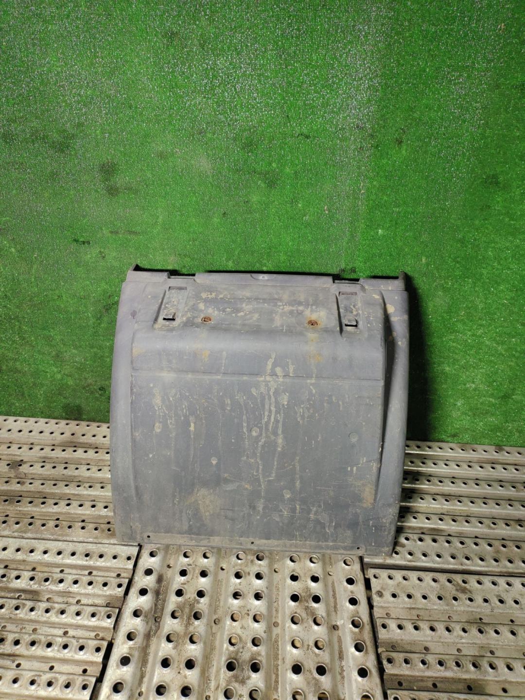 Подкрылок оси перед. лев. MAN TGX 2008 81664106599