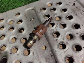 свеча накала Volkswagen L80 1995, 2TA127237