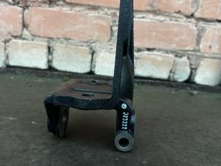 кронштейн рессоры Mercedes-Benz Actros 1 поколение (MP1) 2000, 3833220101