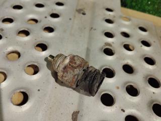 датчик блокировки дифференциала Mercedes-Benz Actros 3 поколение (MP3) 2010, 11.9 л., OM 541.976, дизель, АКПП, 0015458409, 0015451809, 0015454909, 0025450509