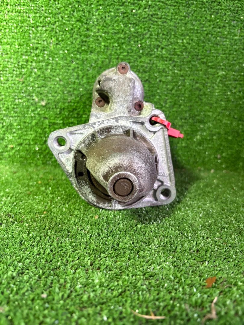 стартер Ford Focus 2 поколение 2008, бензин - фото №1