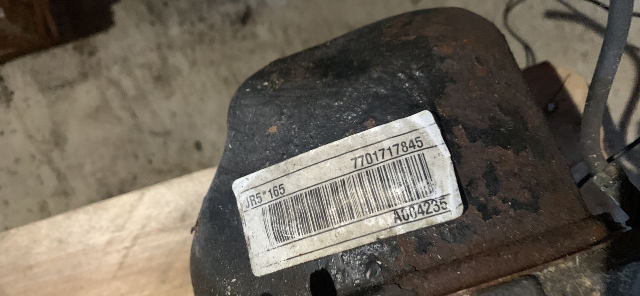 КПП механическая (МКПП) Renault Sandero 1 поколение 2013, бензин, МКПП - фото №1