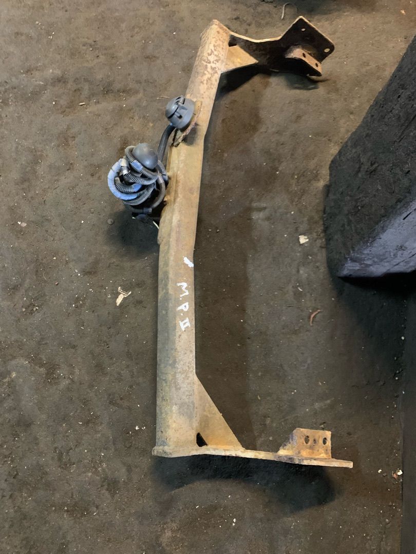 прицепное устройство (фаркоп) Mitsubishi Pajero 2 поколение 1997, внедорожник 5 дв. - фото №1