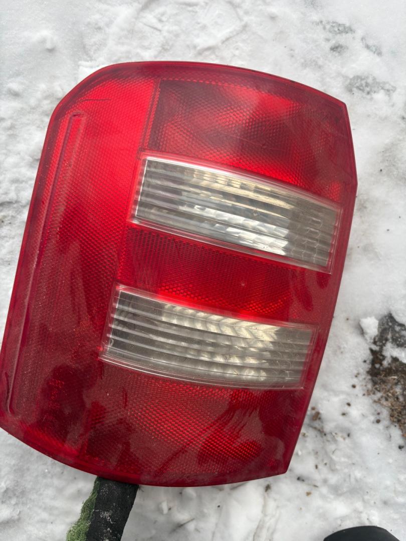 фонарь задний левый Audi A2 8Z 2005, 8Z0945095B - фото №1