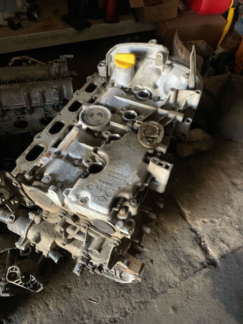 двигатель Renault Sandero 2 поколение 2017, 1.6 л., K4M 842, бензин, МКПП, 8201409267 - фото №1