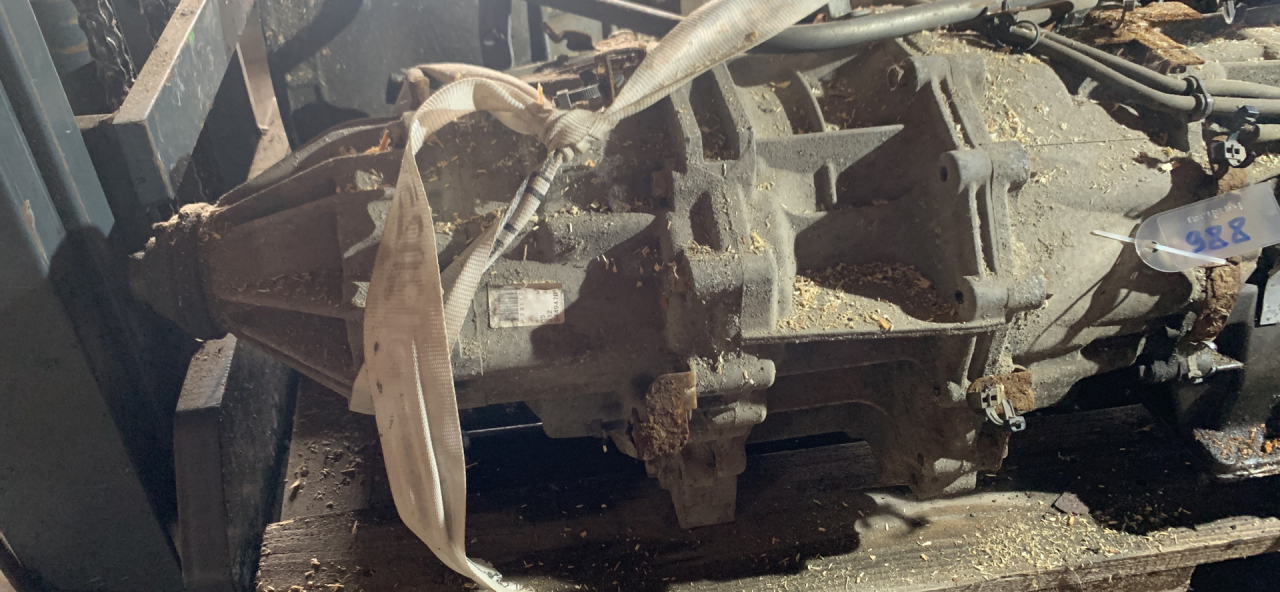 раздаточная коробка Infiniti QX56 1 поколение 2007, бензин, 331007S110, 33105-7S110, 331027S110 - фото №1