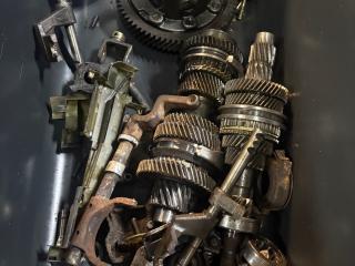 КПП механическая (МКПП) Nissan Almera Classic B10 2010, 1.6 л., QG16DE, бензин, МКПП, седан, QG16