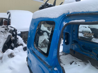 стекло кузовное боковое правое Renault Kangoo 1 поколение [рестайлинг] 2007, 7700354818