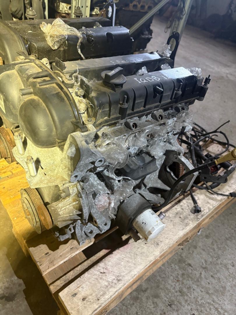 двигатель Ford Focus 3 поколение 2012, 1.6 л., IQDB, бензин - фото №1