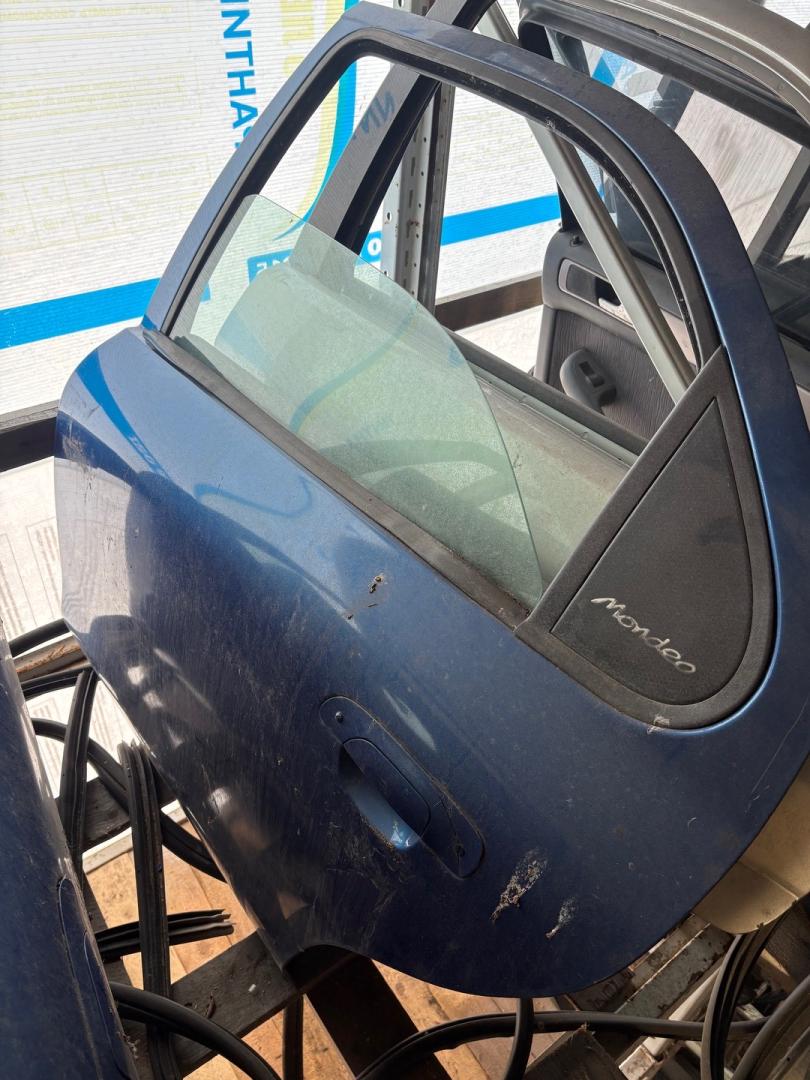 дверь задняя левая Ford Mondeo 2 поколение 1999, седан - фото №1