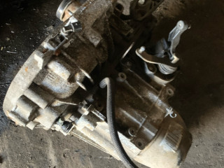 КПП механическая (МКПП) Renault Sandero Stepway 2 поколение 2017, 1.6 л., K4M 842, бензин