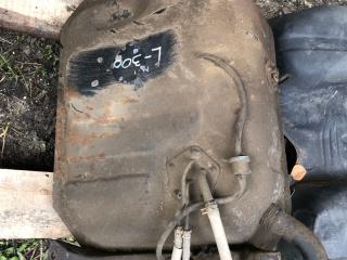 бак топливный Mitsubishi Space Gear 1 поколение L400 1994, 2.5 л., 4D56 (12V), дизель, МКПП, задний привод, MR100079, MR100205, MB904183