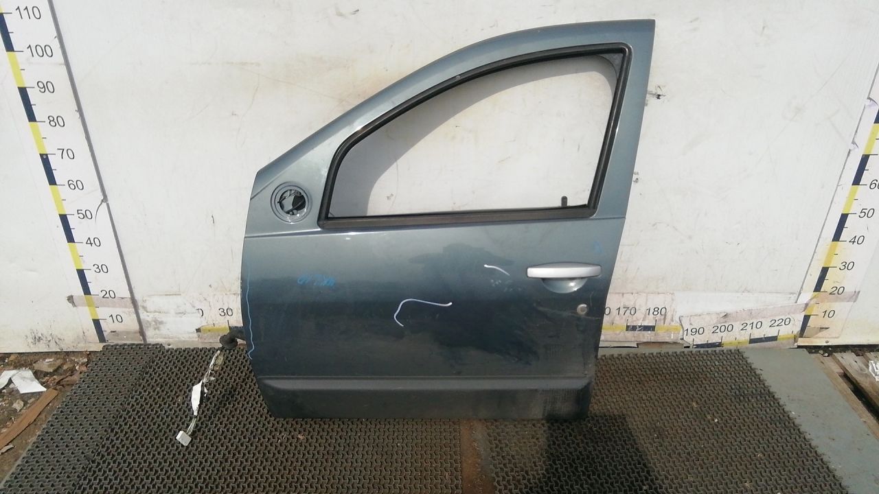 дверь передняя левая Renault Duster 1 поколение 2015, внедорожник 5 дв., 801019012R, 801015127R - фото №1