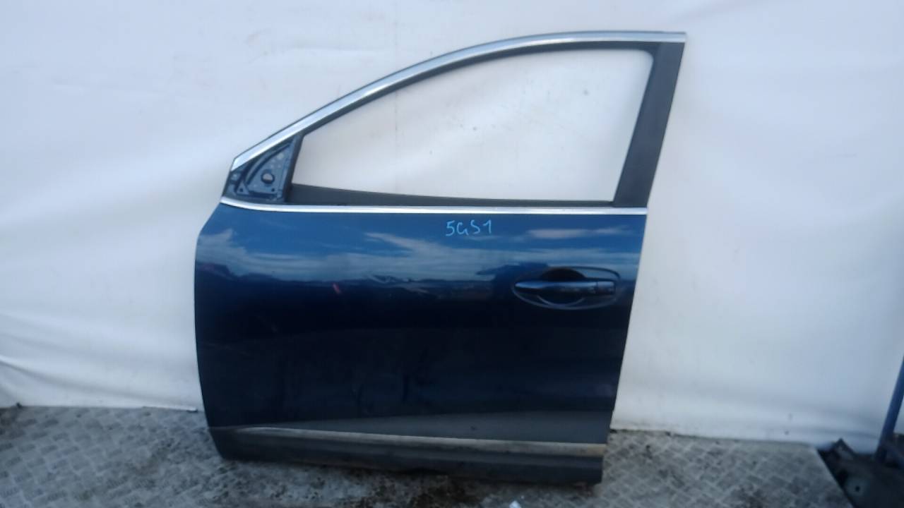 дверь передняя левая Renault Kadjar 1 поколение 2015, седан - фото №1