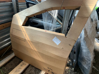 дверь передняя левая Renault Logan 2 поколение 2016, седан, 801012479R, 801014381R