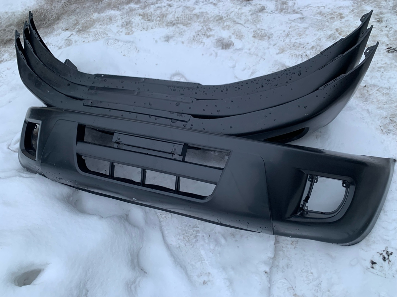 бампер передний Chery Tiggo (T11) 1 поколение 2010, внедорожник 5 дв. - фото №1