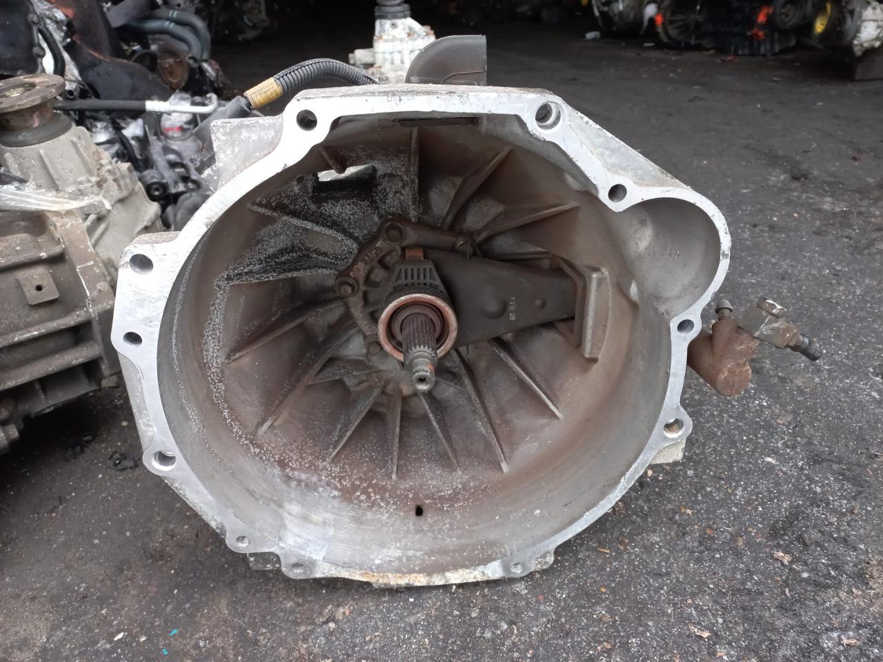 КПП механическая (МКПП) Kia Sorento 1 поколение 2005, 2.5 л., D4CB, дизель, 5МКПП, D4CB - фото №1