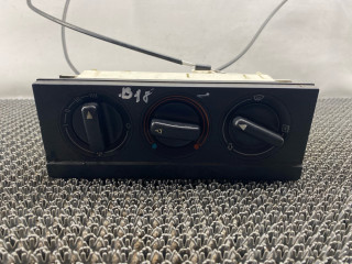 блок управления печки / климат-контроля Audi 80 B3 89/B3 1991, 1.8 л., бензин, МКПП, серебристый, седан, передний привод