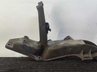 кронштейн двигателя BMW 3 серия E36 (1990 - 1996), 1.8 л., бензин, МКПП, задний привод, 1739351