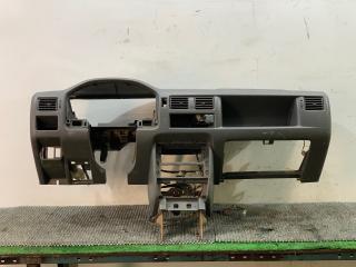 панель передняя салона (торпедо) Mazda Demio 1 поколение [рестайлинг] 2001, 1.3 л., бензин, МКПП, зелёный, хетчбэк 5 дв., передний привод