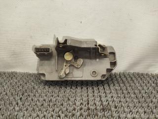 замок двери задней правой Citroen Xantia 1 поколение (1992 - 1998)