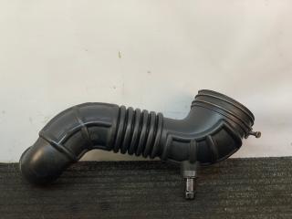 патрубок воздушного фильтра Kia Sorento 1 поколение 2006, 2.4 л., дизель, АКПП, серый, внедорожник 5 дв., передний привод, 28130-3E210