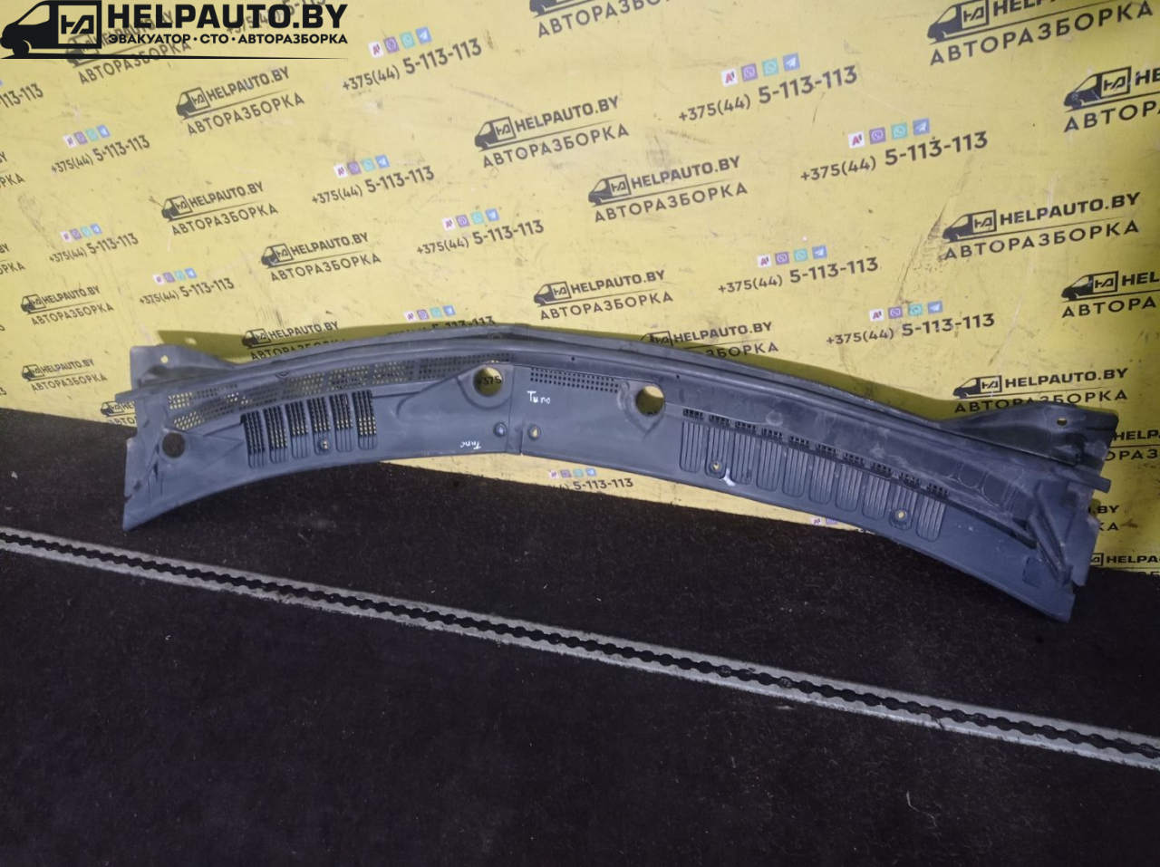 дождевик Nissan Almera Tino V10 2001, 2.2 л., YD22DDT, дизель, МКПП, берюзовый, минивэн, передний привод - фото №1
