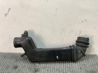 патрубок воздушного фильтра Mercedes-Benz C-Класс W202/S202 1995, 1.8 л., бензин, 5МКПП, красный, седан, задний привод, 1111400912