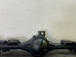 Чулок (картер) заднего моста Opel Monterey A 1997, МКПП