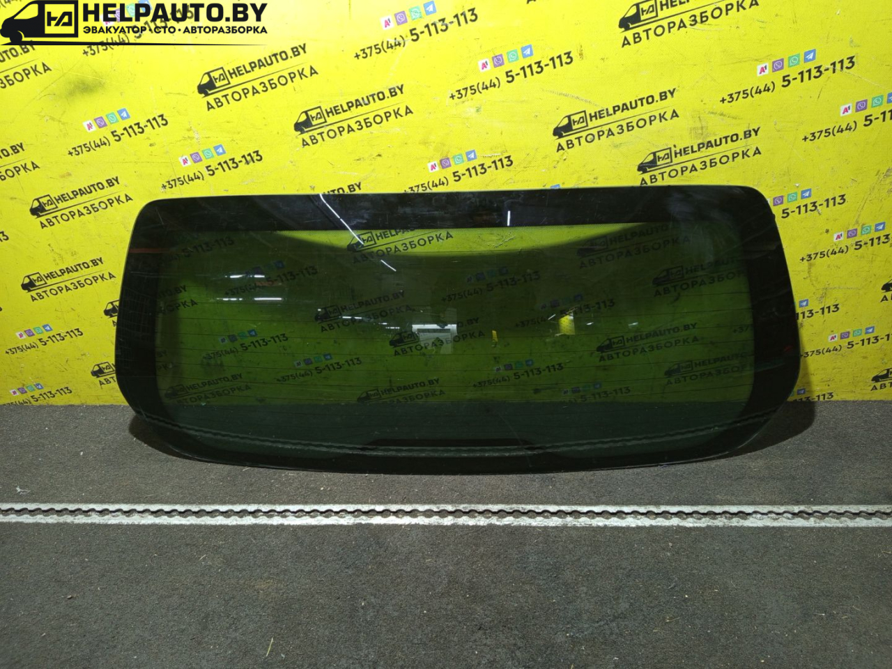 стекло заднее Opel Zafira 1 поколение (A) 2002, 2.2 л., дизель, МКПП, синий, минивэн, передний привод - фото №1