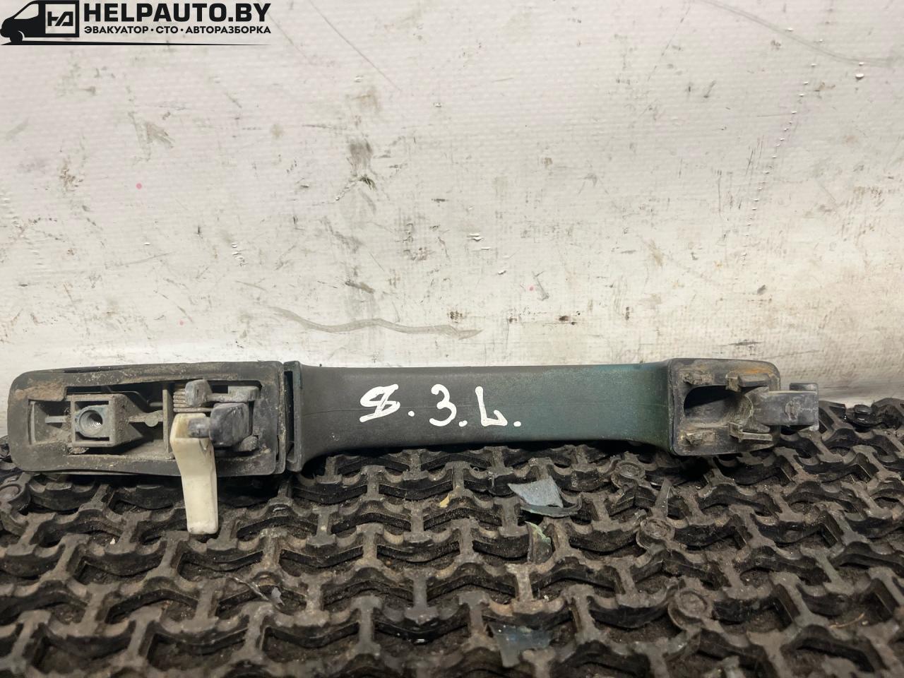 ручка наружная задняя левая Volvo 460 1 поколение 1993, 2.0 л., бензин, МКПП, зелёный, седан, передний привод - фото №1